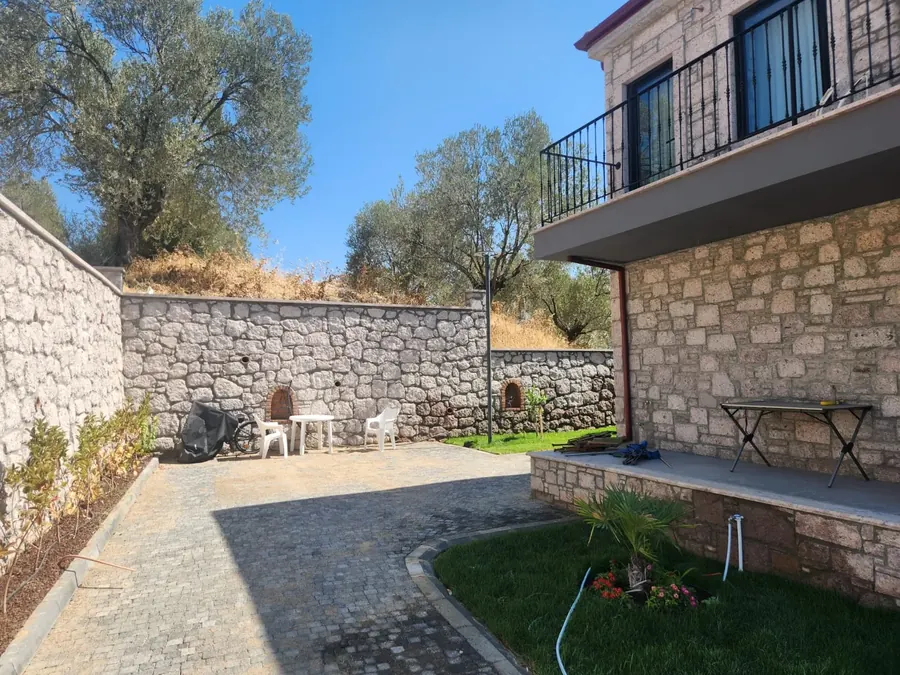 Villa elektrik taahhüt projesi saha görseli — Ayvalık — görsel 6